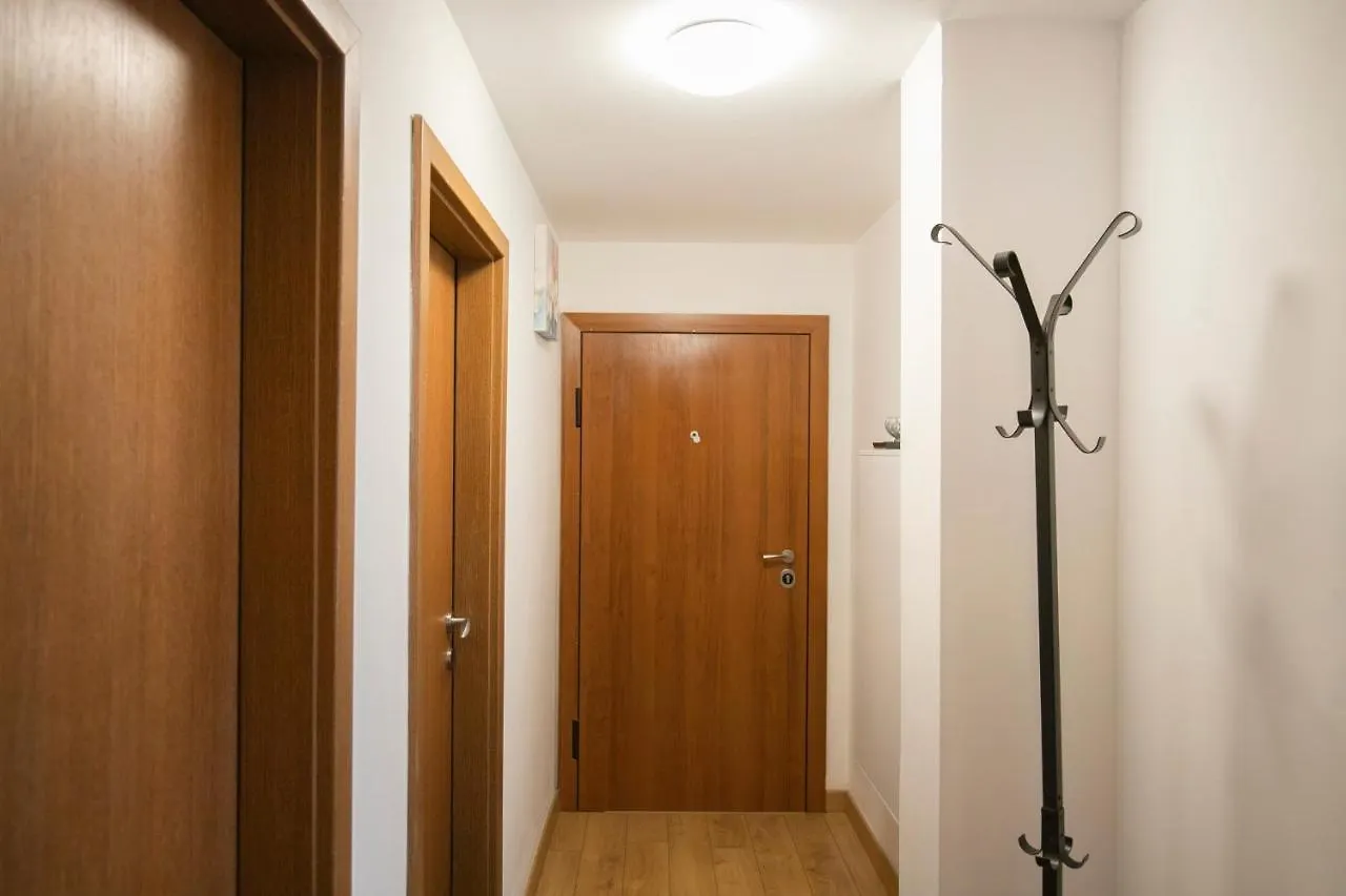 Cozy Apartment With Mountain View & Parking Sofia Bulgaria